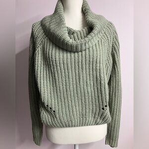 Moon & Madison Women’s Cowl Neck Sweater, Size Small, Cropped Length, Sage Green